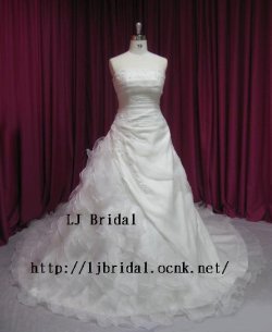 画像1: LJ高品質ウェディングドレス7点フリル可愛サイズオーダー無料 海外　挙式　結婚式