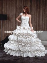 画像: LJ欧州プリンセス素敵ウェディングドレス高品質オーダー無料結婚 海外挙式 王道フリル