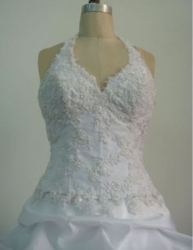 画像: LJ高品質ウェディングドレス王道ホルダーネック刺繍レース結婚式 衣装撮影発表会 