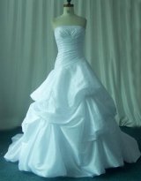 画像: LJ高品質トレーン ウェディングドレス6点 二次会♪オーダー無料 海外 挙式 結婚式